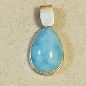 VTG Southwest sterling silver Larimar pendant not marked
